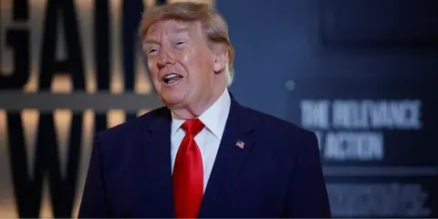 Освітнє відомство США видалило пост, де Трампа порівняли з Гітлером