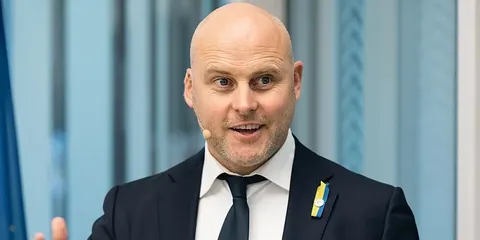 Кулбергс: Латвія залишилася сама проти зняття санкцій з Усманова і Фрідмана